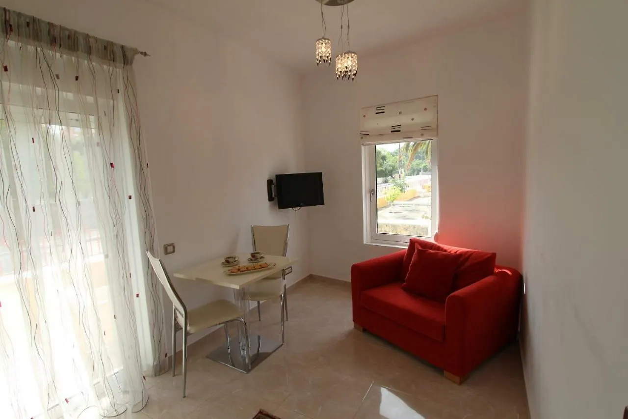 Archontariki Suites Lakithra 0*,
